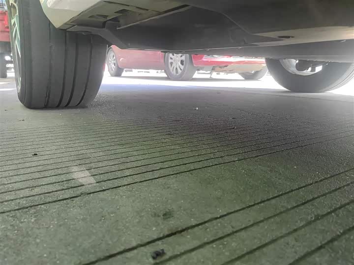 Фото 17 - BYD Qin Plus