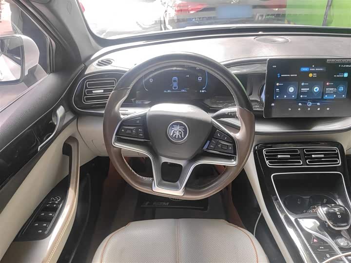 Фото 3 - BYD Qin Plus