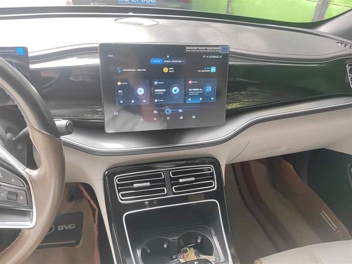 Фото 6 - BYD Qin Plus