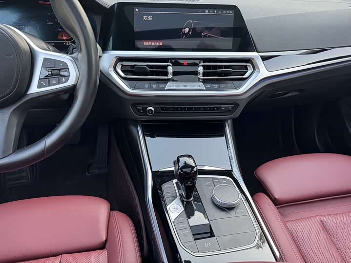 Фото 10 - BMW 3 Series