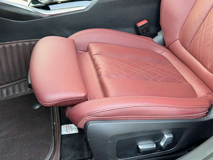 Фото 11 - BMW 3 Series