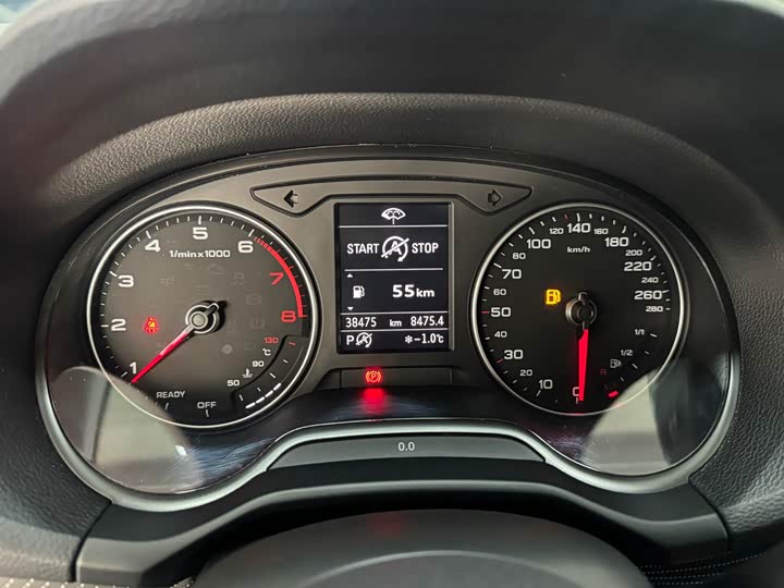 Фото 13 - Audi Q2L