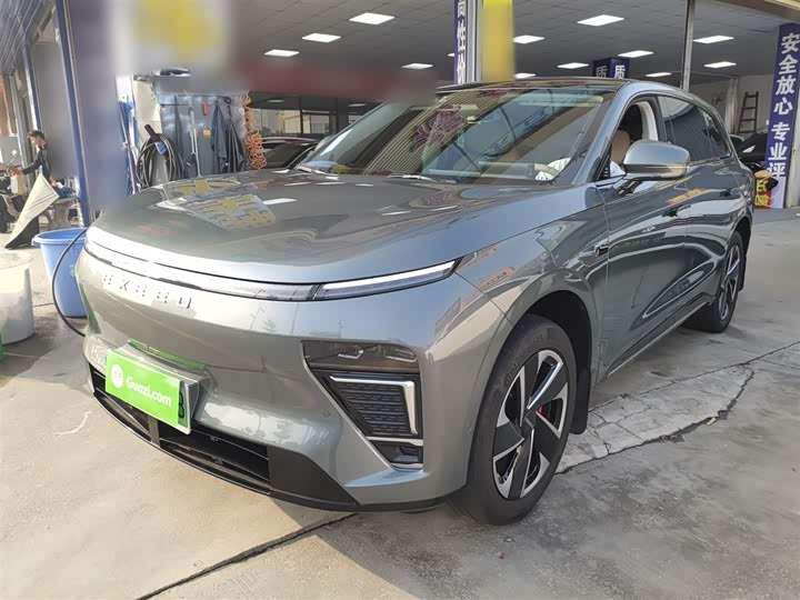 Фото 1 - Exeed Sterra ET