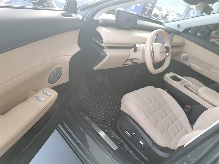 Фото 16 - Exeed Sterra ET