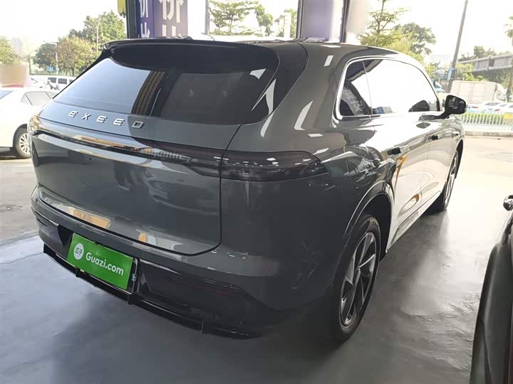 Фото 7 - Exeed Sterra ET