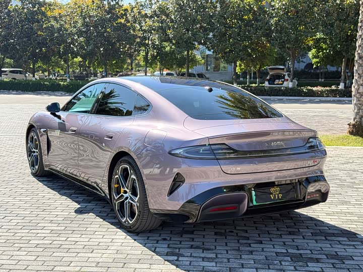 Фото 7 - Xiaomi SU7