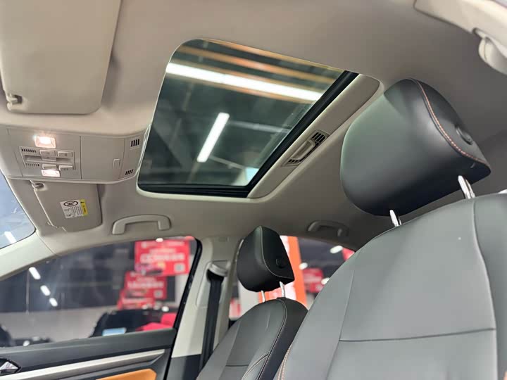 Фото 14 - Volkswagen Bora