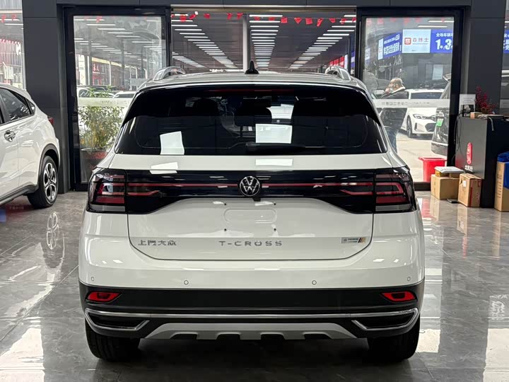 Фото 17 - Volkswagen T-Cross