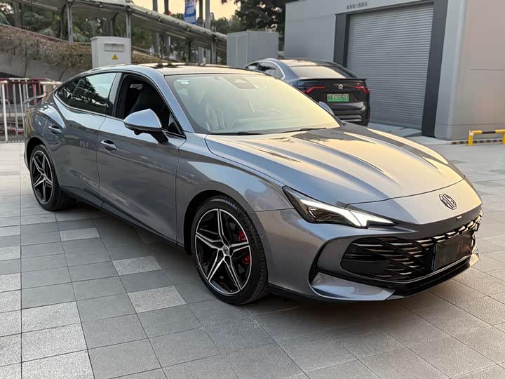 Фото 3 - MG Motor 7