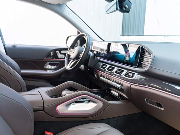 Фото 23 - Mercedes-Benz GLE-Class