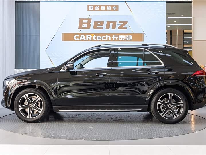 Фото 3 - Mercedes-Benz GLE-Class