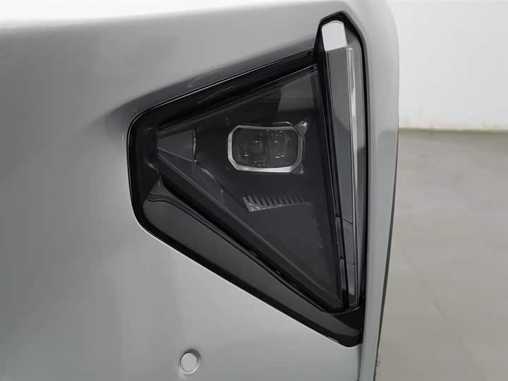 Фото 7 - Geely Galaxy L7