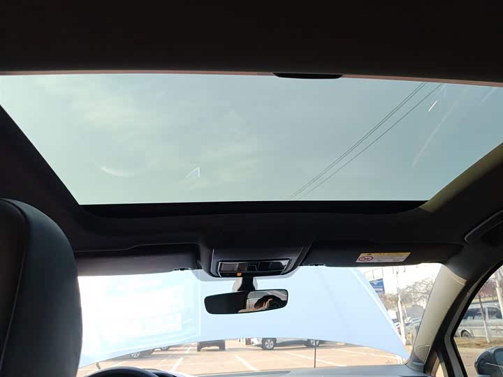 Фото 18 - Volkswagen Golf