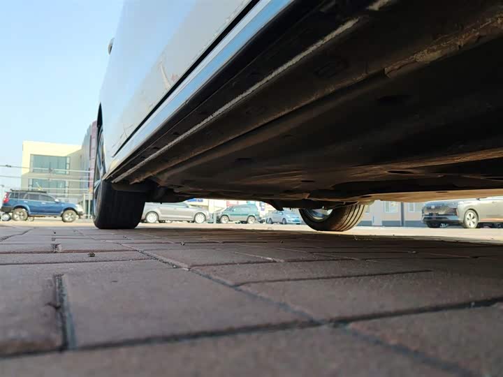 Фото 21 - Volkswagen Golf