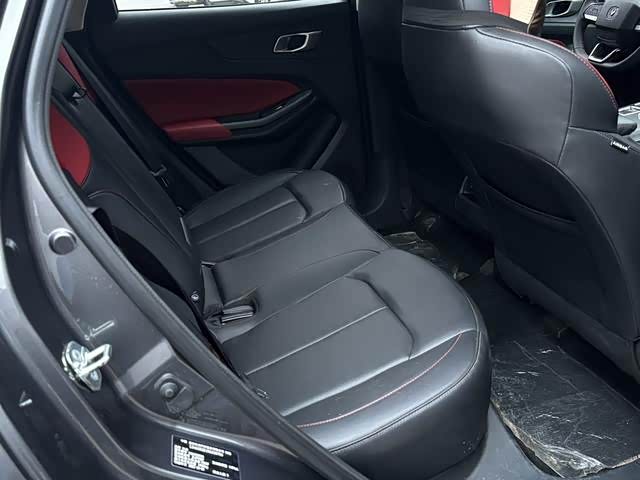 Фото 8 - Changan CS55 Plus