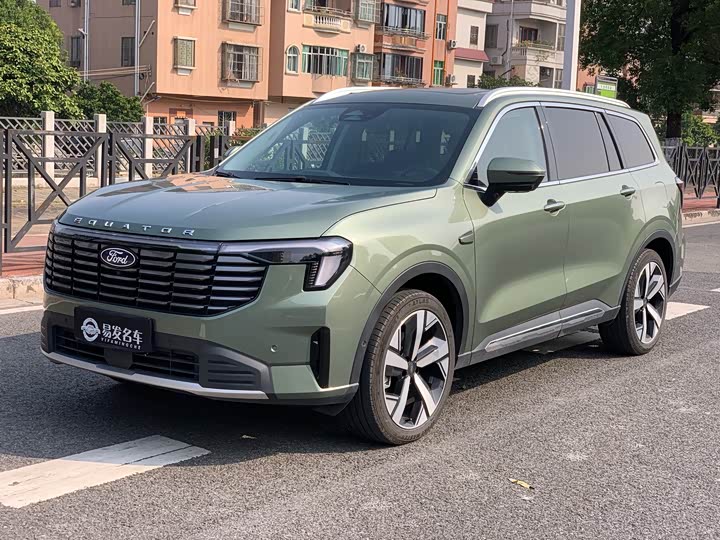 Фото 2 - Ford Equator Hybrid