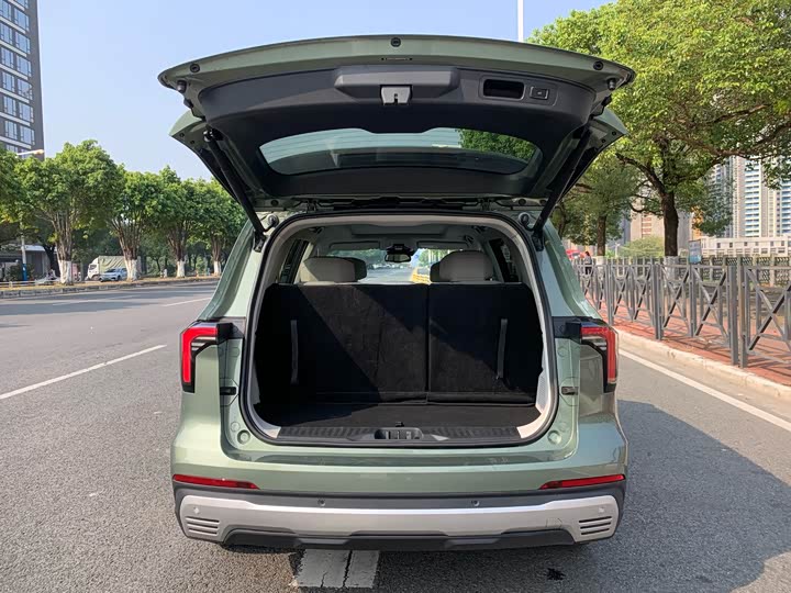 Фото 7 - Ford Equator Hybrid