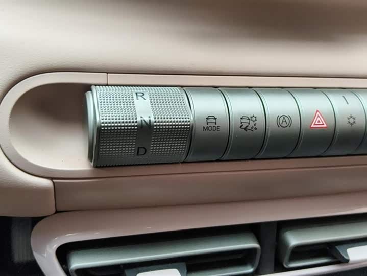 Фото 16 - BYD Seagull