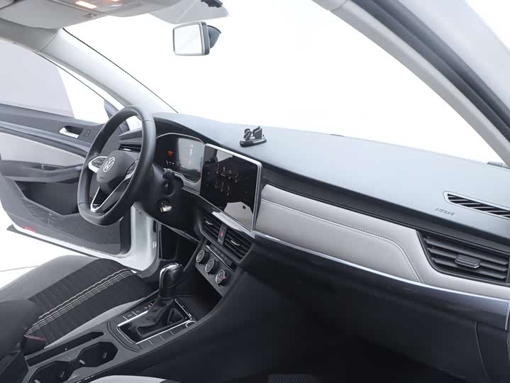 Фото 3 - Volkswagen Bora