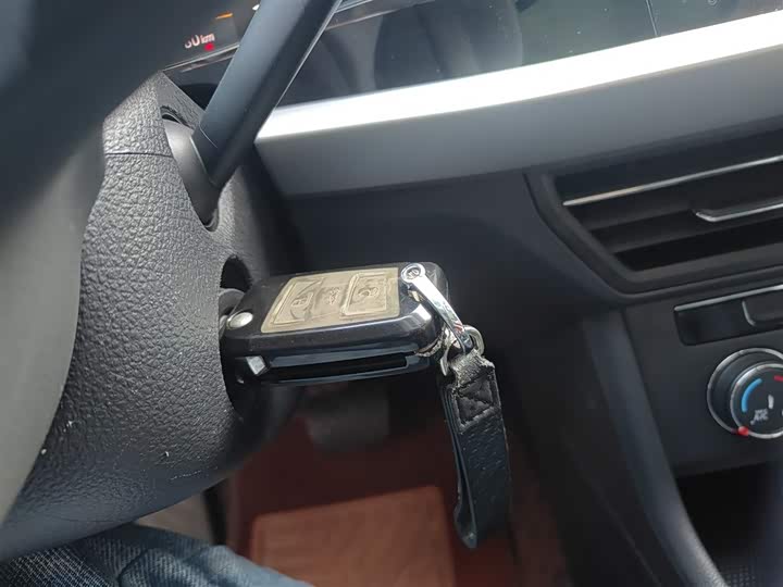 Фото 9 - Volkswagen Lavida