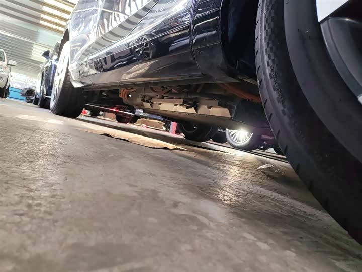 Фото 21 - GAC Trumpchi ES9