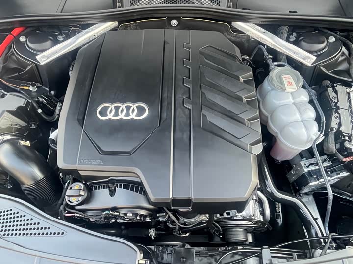 Фото 13 - Audi A5