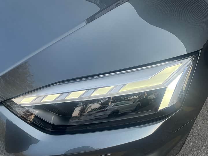 Фото 17 - Audi A5