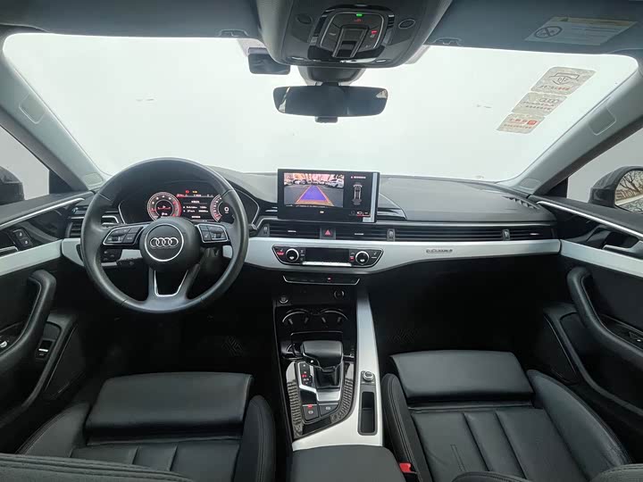 Фото 5 - Audi A5