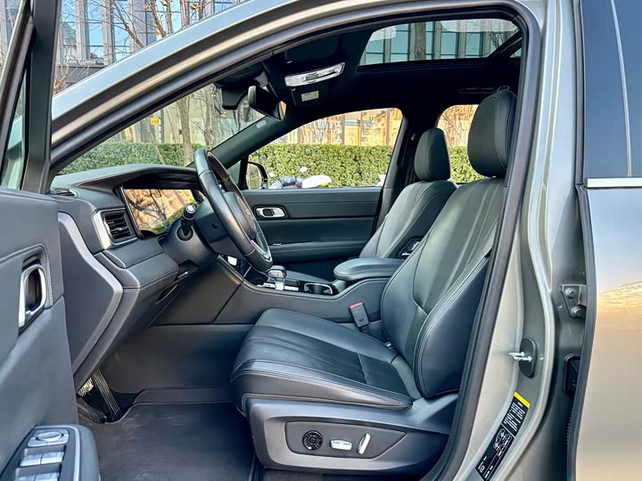 Фото 6 - LiXiang One