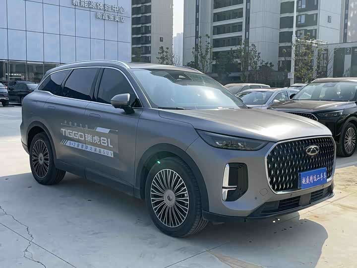 Фото 4 - Chery Tiggo 8L