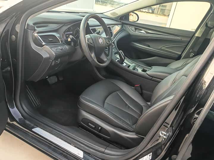 Фото 6 - Buick LaCrosse