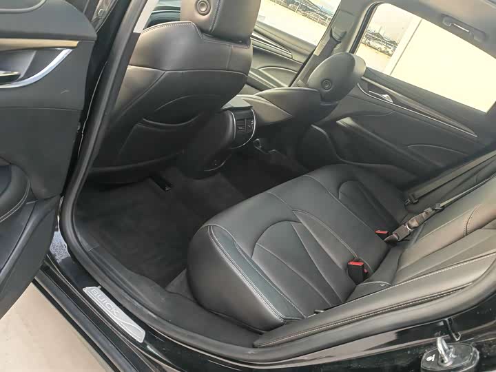 Фото 7 - Buick LaCrosse