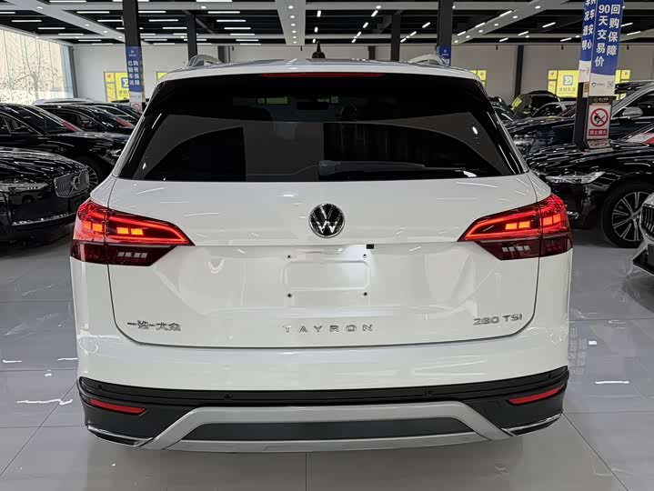 Фото 10 - Volkswagen Tayron