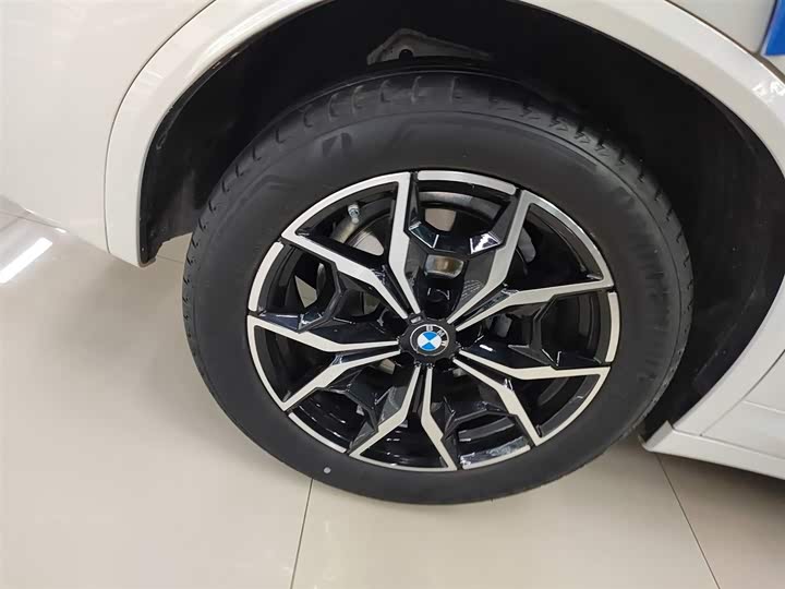 Фото 26 - BMW X3