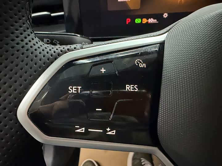 Фото 14 - Volkswagen Lamando L