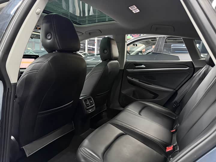 Фото 6 - Volkswagen Lamando L