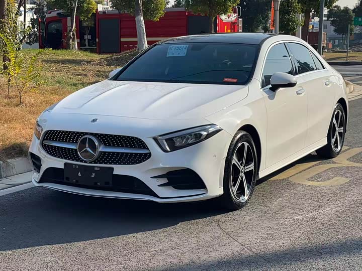 Фото 1 - Mercedes-Benz A-Class