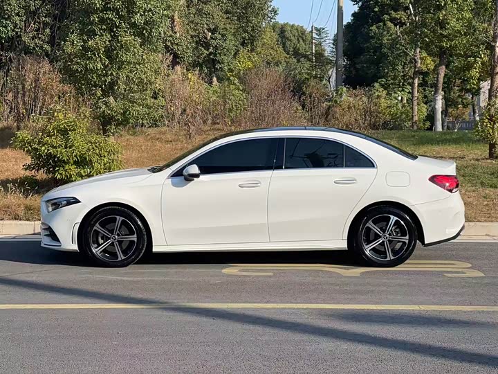 Фото 7 - Mercedes-Benz A-Class