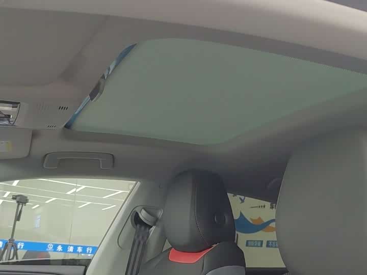 Фото 18 - Volkswagen Lamando L