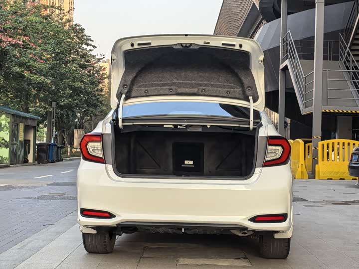 Фото 8 - Honda Crider