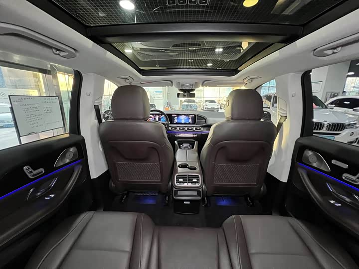 Фото 27 - Mercedes-Benz GLE-Class