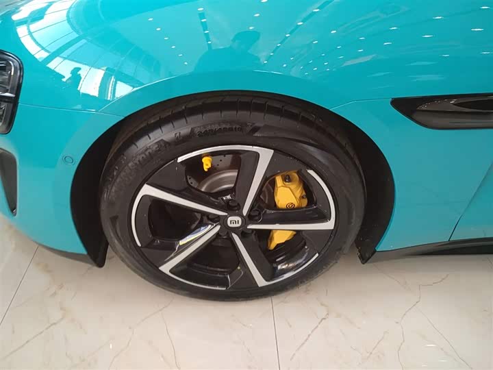 Фото 23 - Xiaomi SU7