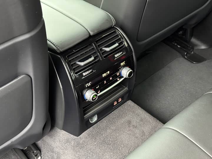 Фото 19 - BMW M5