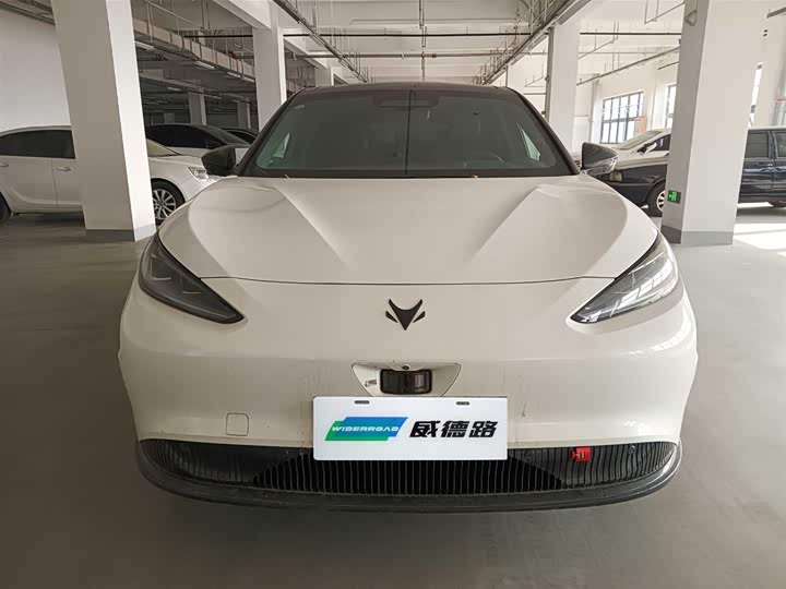 Фото 3 - BAIC Arcfox Alpha S