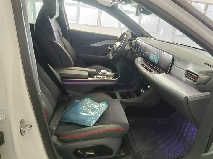 Фото 7 - BAIC Arcfox Alpha S