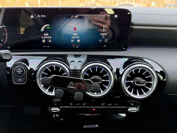 Фото 10 - Mercedes-Benz A-Class