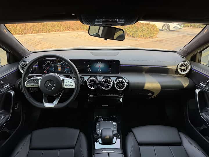 Фото 12 - Mercedes-Benz A-Class