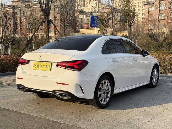 Фото 6 - Mercedes-Benz A-Class