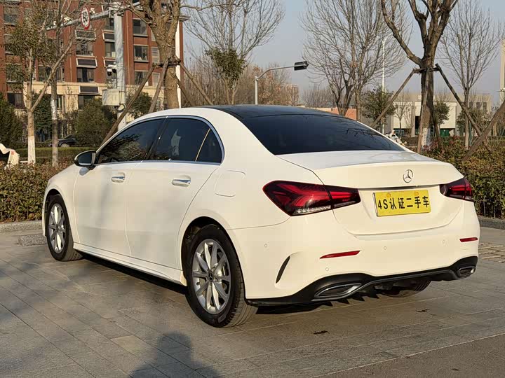 Фото 7 - Mercedes-Benz A-Class