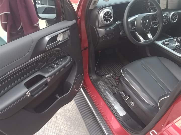 Фото 15 - Tank 300